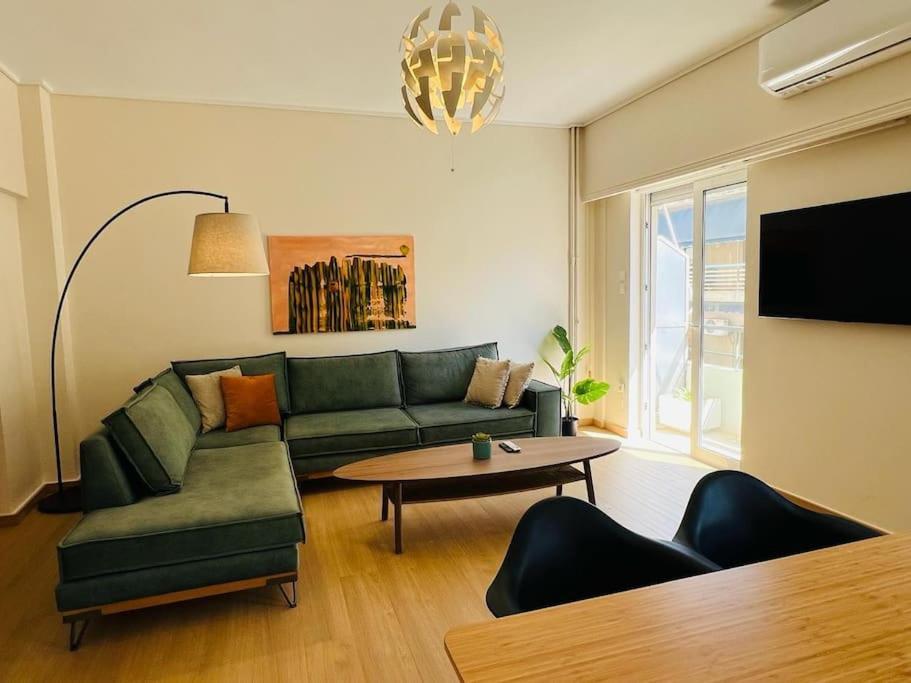 Comfortable And Bright 2Bdr Flat Athens Exterior photo